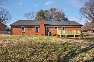 325 Log Barn Rd, Salisbury, NC 28146 - Photo 17