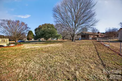 325 Log Barn Road, Salisbury, NC 28146 - Photo 17