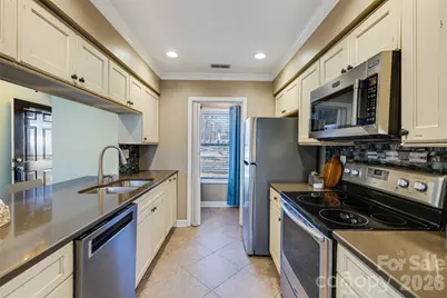 372 Tall Oaks Trail, Fort Mill, SC 29715 - Photo 7