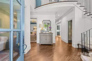 2200 Hastings Dr, Charlotte, NC 28207 - Photo 3