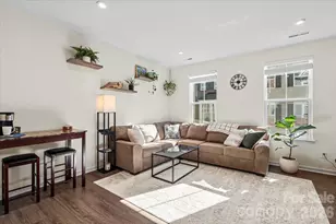 6222 Cleburne Ct, Charlotte, NC 28217 - Photo 5