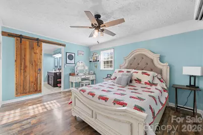 419 Hudson Heights, Hudson, NC 28638 - Photo 11