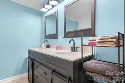 419 Hudson Heights, Hudson, NC 28638 - Photo 13