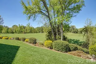 13211 Feale Ct, Charlotte, NC 28278 - Photo 3