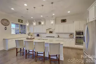 13211 Feale Ct, Charlotte, NC 28278 - Photo 11