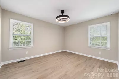 4700 Walden Court, Charlotte, NC 28210 - Photo 19