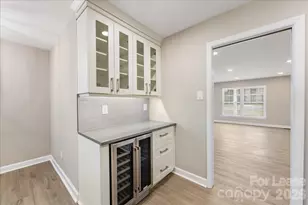 4700 Walden Ct, Charlotte, NC 28210 - Photo 3