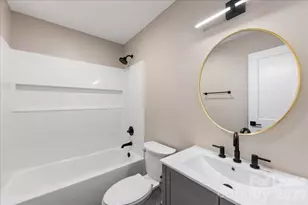 4700 Walden Ct, Charlotte, NC 28210 - Photo 29