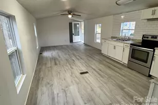 111 Cloverleaf Dr, Clover, SC 29710 - Photo 5