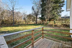 612 East E Street, Newton, NC 28658 - Photo 9