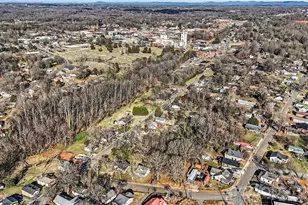 612 East E Street, Newton, NC 28658 - Photo 11