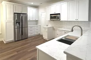 9235 Island Overlook Ct, Cornelius, NC 28031 - Photo 1