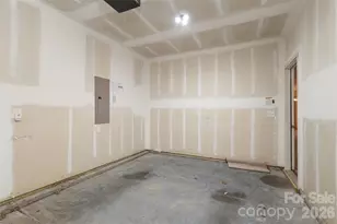 4806 Lynn Lee Cir, Charlotte, NC 28269 - Photo 37