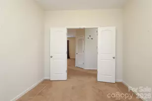 4806 Lynn Lee Cir, Charlotte, NC 28269 - Photo 11