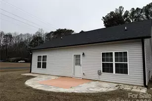 111 Rogers St, Pageland, SC 29728 - Photo 3