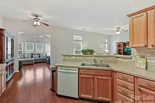 14204 Wentwater St, Charlotte, NC 28213 - Photo 9
