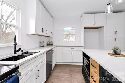 511 W Oakwood Avenue, Albemarle, NC 28001 - Photo 9