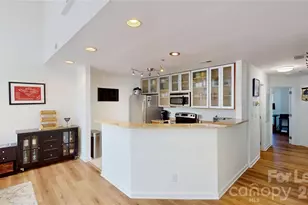 521 N Graham St, Charlotte, NC 28202 - Photo 9