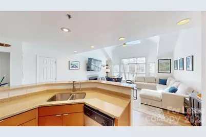 521 N Graham Street #3E, Charlotte, NC 28202 - Photo 13