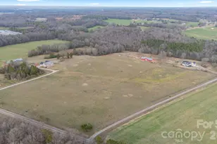 940 Wade Funderburk Rd, Pageland, SC 29728 - Photo 33