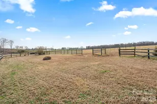 940 Wade Funderburk Rd, Pageland, SC 29728 - Photo 37