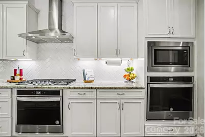 15130 Cimarron Hills Lane, Charlotte, NC 28278 - Photo 17