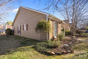 11117 Michelangelo Court, Charlotte, NC 28226 - Photo 7