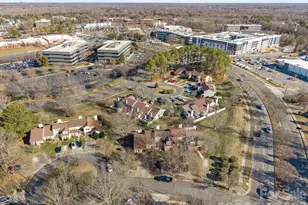 11117 Michelangelo Court, Charlotte, NC 28226 - Photo 9