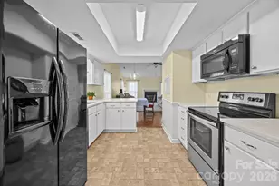 11117 Michelangelo Court, Charlotte, NC 28226 - Photo 17