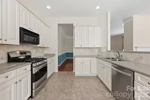 2320 Jade Ln, Fort Mill, SC 29708 - Photo 13