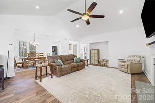 625 Britt Ln, Richburg, SC 29729 - Photo 5