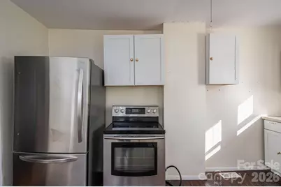 329 W Main Street, Lincolnton, NC 28092 - Photo 11