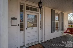 329 W Main St, Lincolnton, NC 28092 - Photo 5