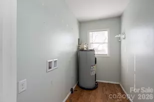 329 W Main St, Lincolnton, NC 28092 - Photo 15