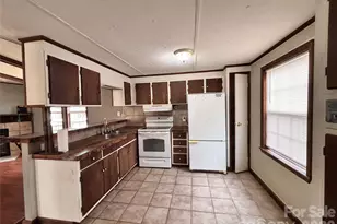 2438 Carol Dr, Stanley, NC 28164 - Photo 7