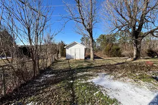 2438 Carol Dr, Stanley, NC 28164 - Photo 11