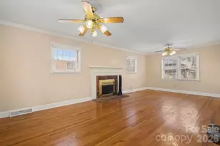 6035 Idlebrook Dr, Charlotte, NC 28212 - Photo 5