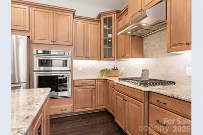 14916 Creeks Edge Drive, Charlotte, NC 28278 - Photo 11