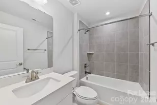 440 Spearfield Ln, Charlotte, NC 28205 - Photo 33