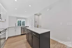 440 Spearfield Ln, Charlotte, NC 28205 - Photo 9