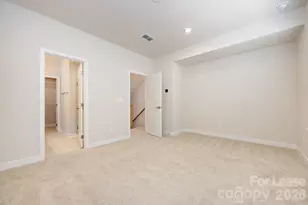 440 Spearfield Ln, Charlotte, NC 28205 - Photo 21