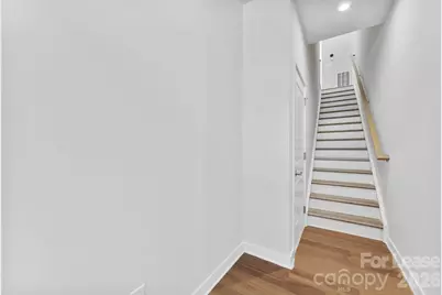 440 Spearfield Lane, Charlotte, NC 28205 - Photo 5