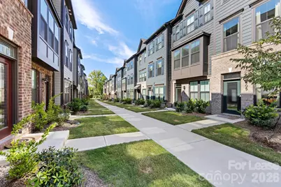 440 Spearfield Lane, Charlotte, NC 28205 - Photo 3