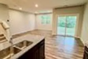 9512 Munsing Dr, Charlotte, NC 28269 - Photo 3