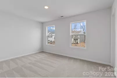 386 Hollingswood Drive, Statesville, NC 28625 - Photo 17