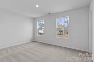 386 Hollingswood Dr, Statesville, NC 28625 - Photo 17