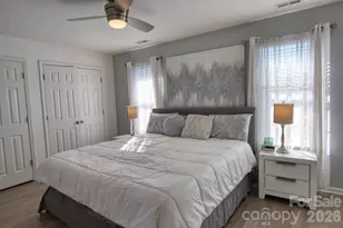 429 Wiltshire Cir, Fletcher, NC 28732 - Photo 13