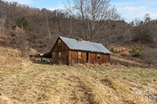 154 Wilson Dr, Canton, NC 28716 - Photo 5