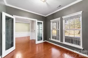 5630 Colonial Garden Dr, Huntersville, NC 28078 - Photo 9