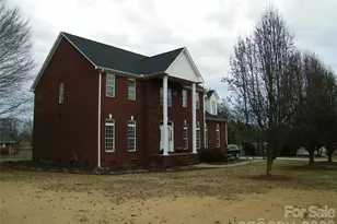 509 E Main St, Rockwell, NC 28138 - Photo 3